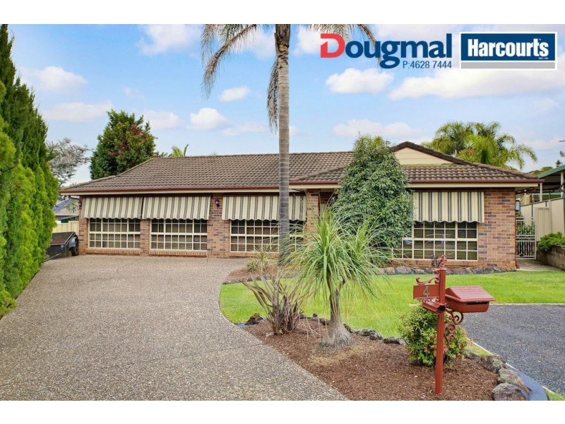 4 Iras Place, Rosemeadow NSW 2560