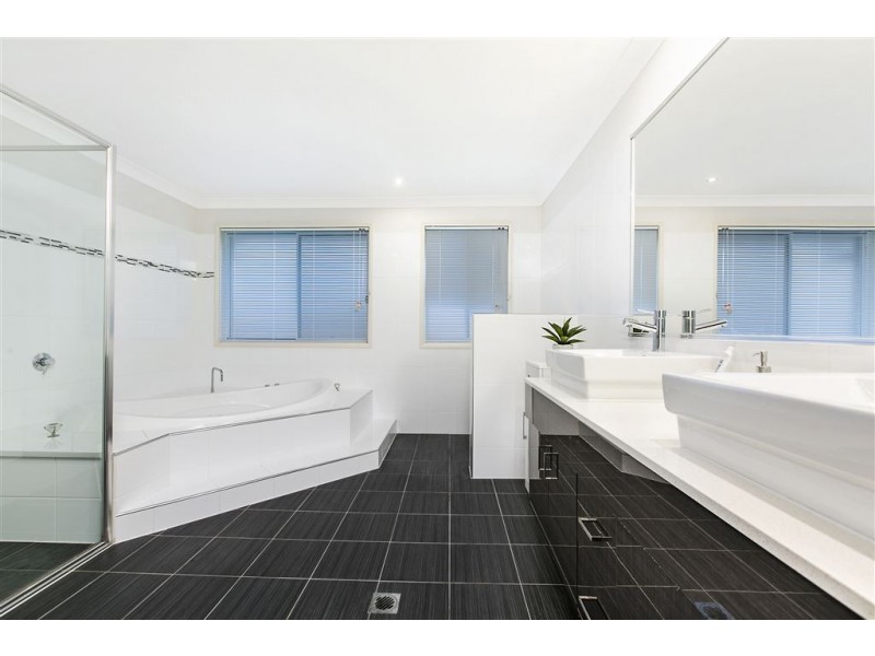 53 Glen Alpine Drive, Glen Alpine NSW 2560