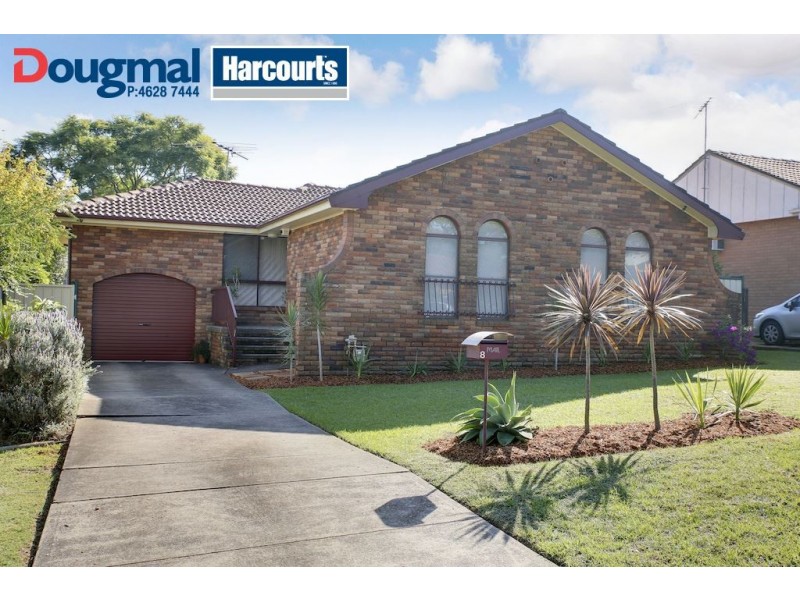 8 Oberon Road, Ruse NSW 2560