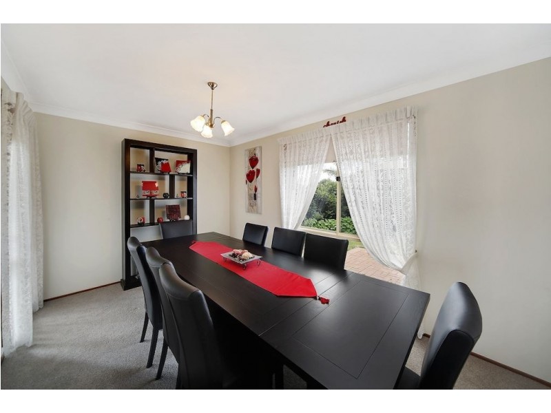 95 Abington Crescent, Glen Alpine NSW 2560
