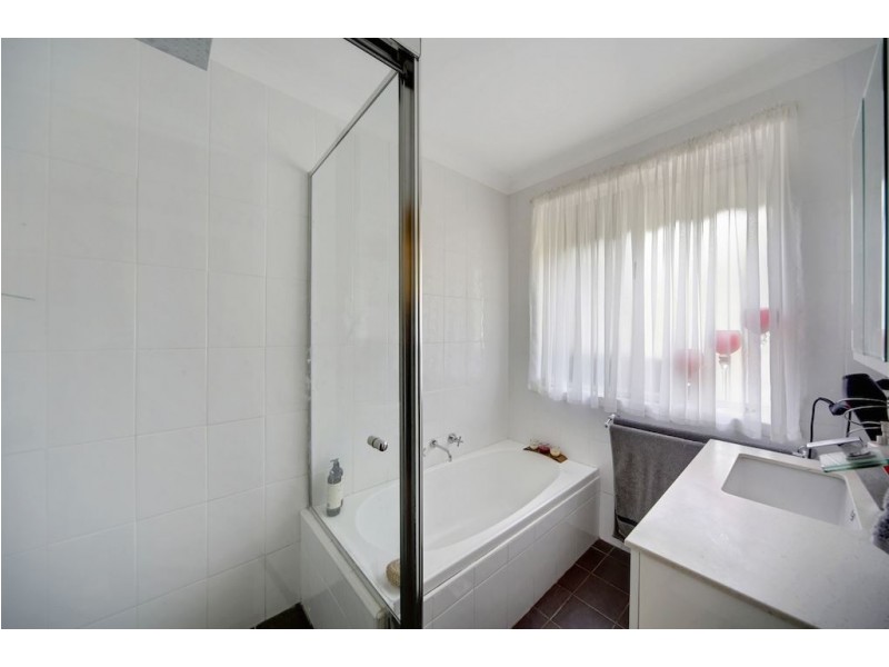 65 Tourmaline Street, Eagle Vale NSW 2558