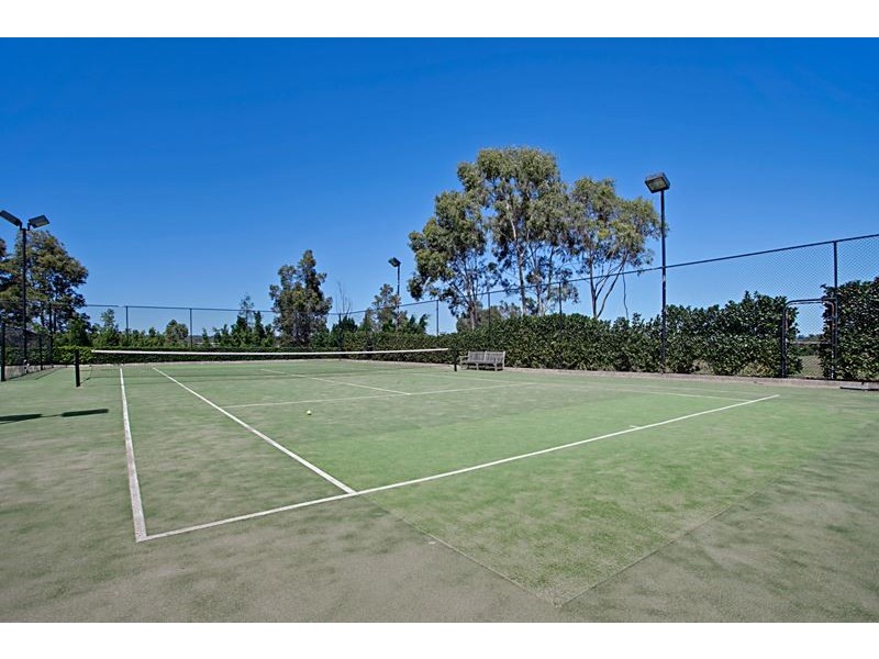 15 Jane Jarvis Way, Macquarie Links NSW 2565