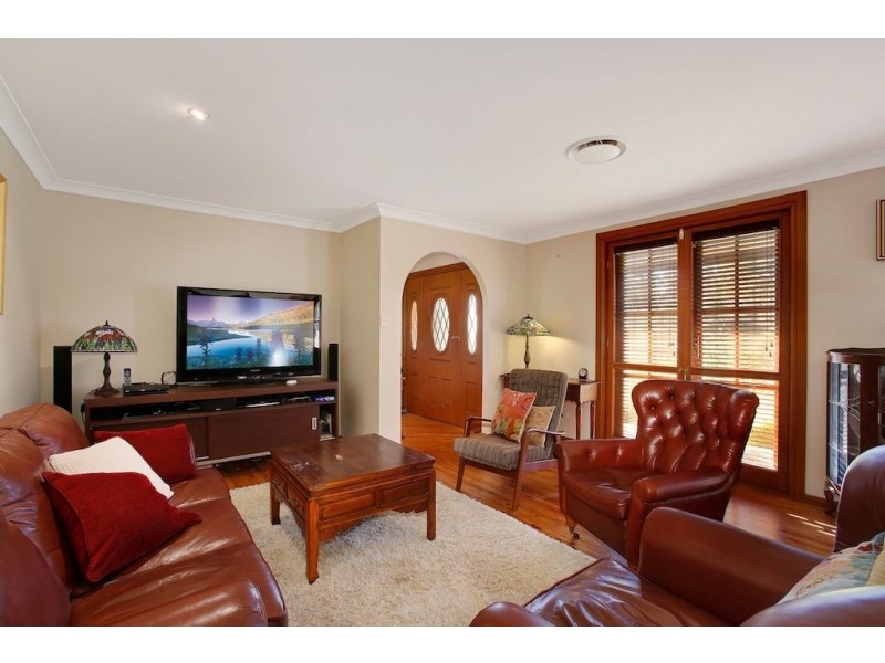 51 Cummins Road, Menangle Park NSW 2563