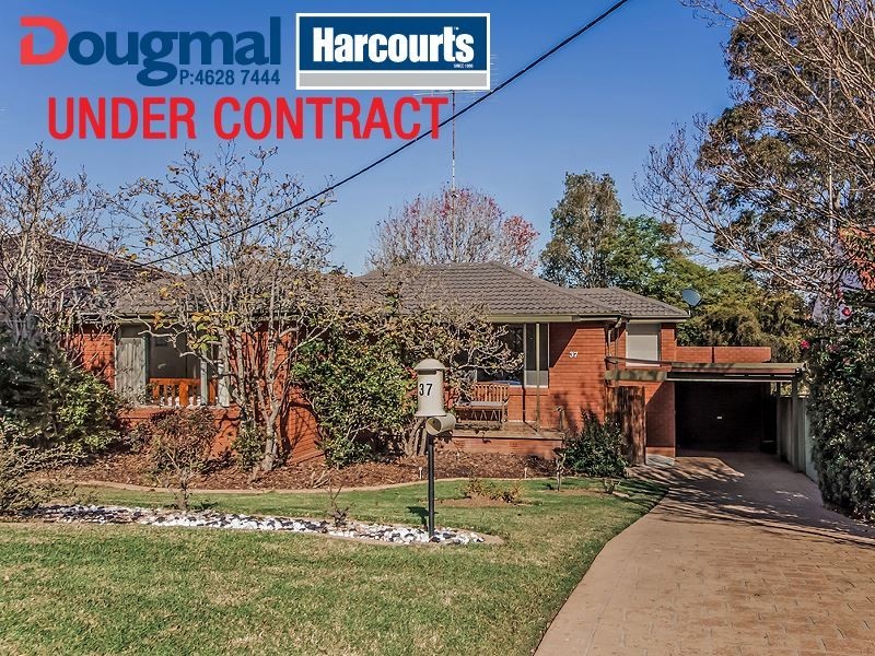37 Grandview Drive, Campbelltown NSW 2560