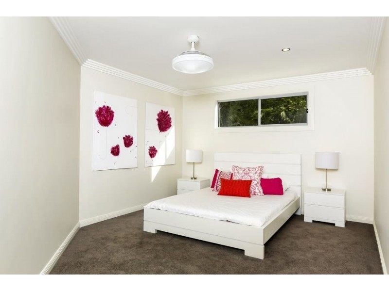 7a Figtree Crescent, Glen Alpine NSW 2560