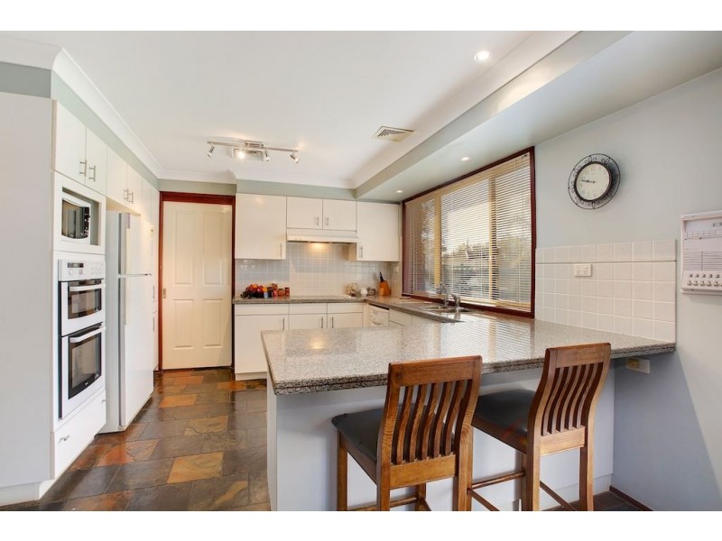 9 Mount Sugarloaf Drive, Glen Alpine NSW 2560