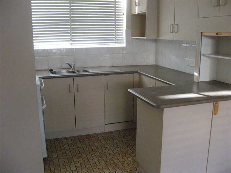 1/2A Condamine Street, Campbelltown NSW 2560
