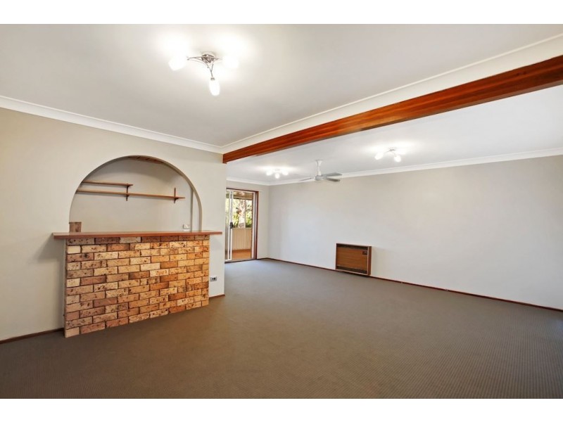 18 Collaroy Road, Woodbine NSW 2560