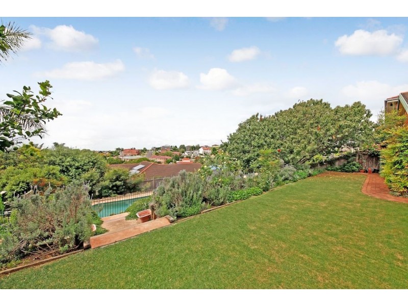 95 Abington Crescent, Glen Alpine NSW 2560