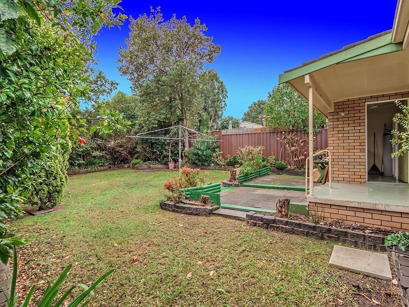 16 Colong Crescent, Leumeah NSW 2560