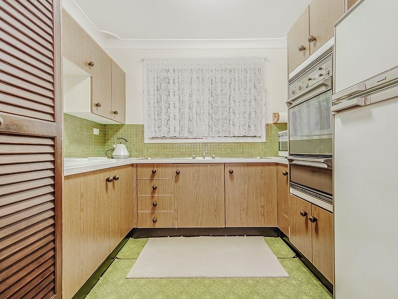 16 Colong Crescent, Leumeah NSW 2560