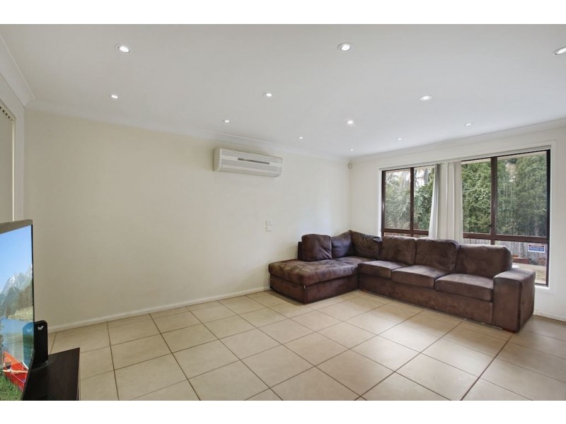 11 Victor Place, Raby NSW 2566