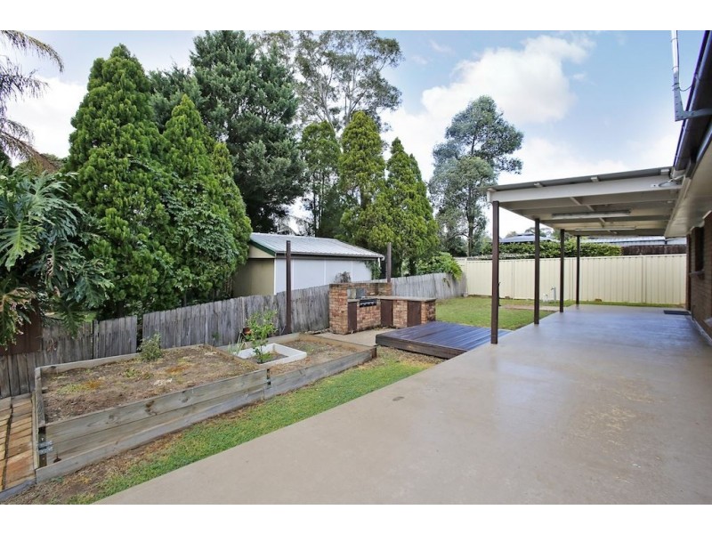 11 Victor Place, Raby NSW 2566
