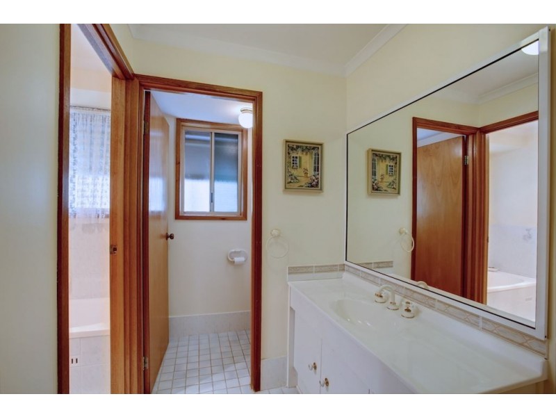 19 Boomerang Crescent, Raby NSW 2566