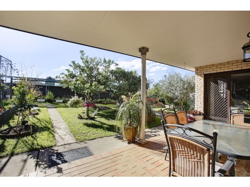 52 Cornelian Avenue, Eagle Vale NSW 2558