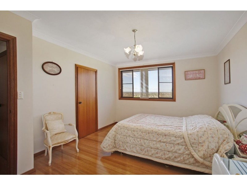 52 Cornelian Avenue, Eagle Vale NSW 2558