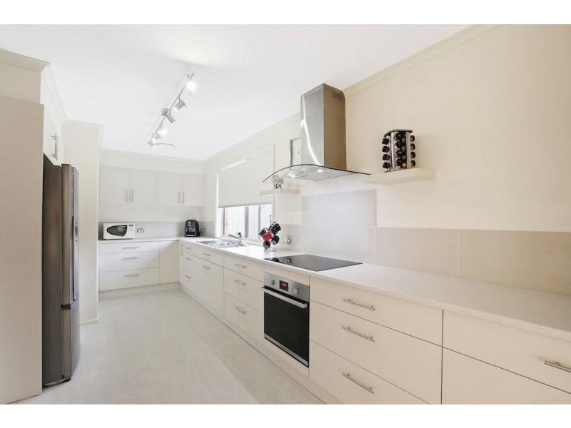 75 Kellerman Drive, St Helens Park NSW 2560