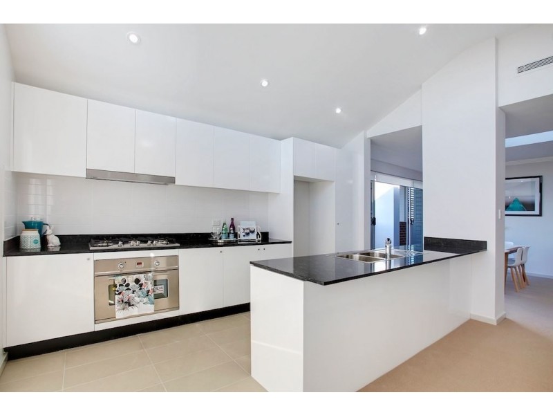 33/1 Parkside Crescent, Campbelltown NSW 2560
