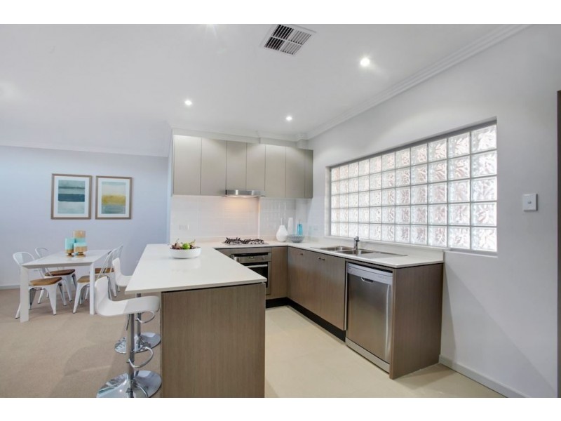 32/1 Parkside Crescent, Campbelltown NSW 2560