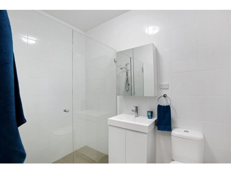 32/1 Parkside Crescent, Campbelltown NSW 2560