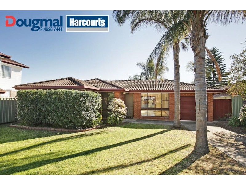 15 Vauxhall Place, Ingleburn NSW 2565