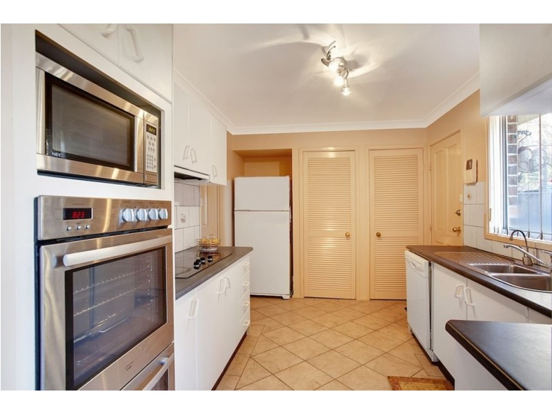 27 Macintyre Crescent, Ruse NSW 2560