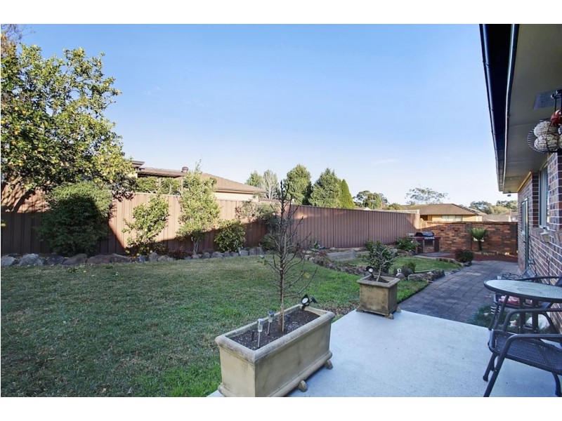 27 Macintyre Crescent, Ruse NSW 2560