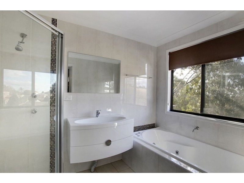 13A Beltana Place, Glen Alpine NSW 2560