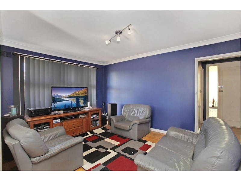 8 Stephenson Street, Leumeah NSW 2560