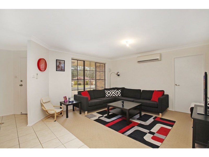 10 Catchpole Street, St Helens Park NSW 2560