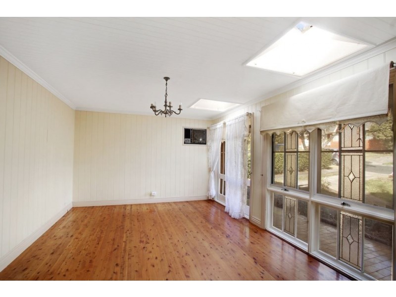 10 Blackbutt Avenue, Bradbury NSW 2560