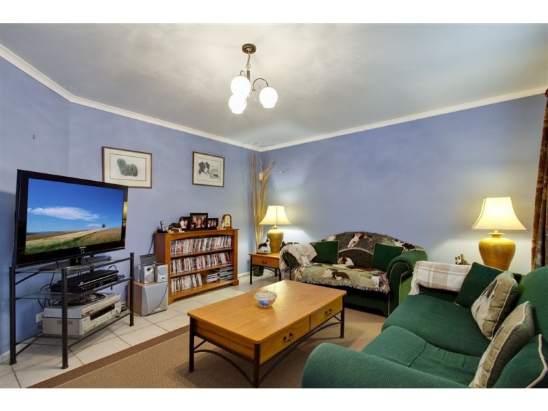 8 Thunderbolt Drive, Raby NSW 2566