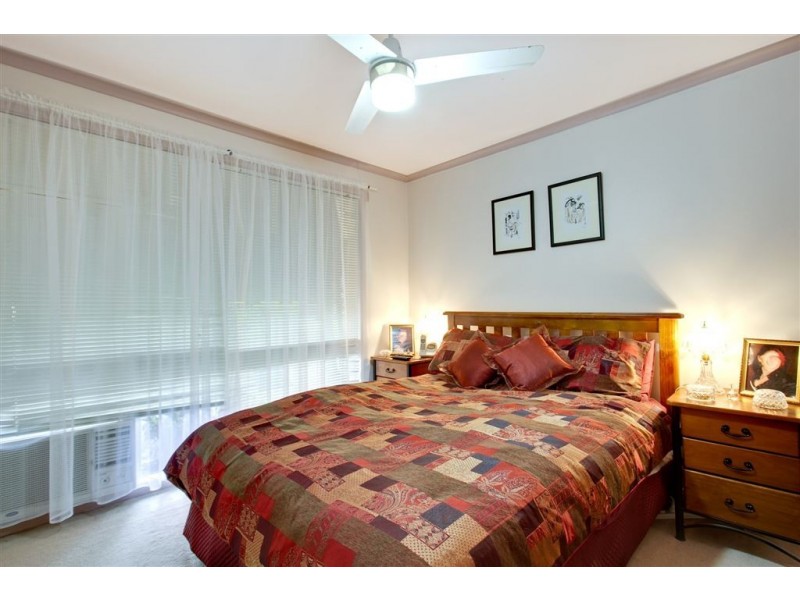 8 Thunderbolt Drive, Raby NSW 2566