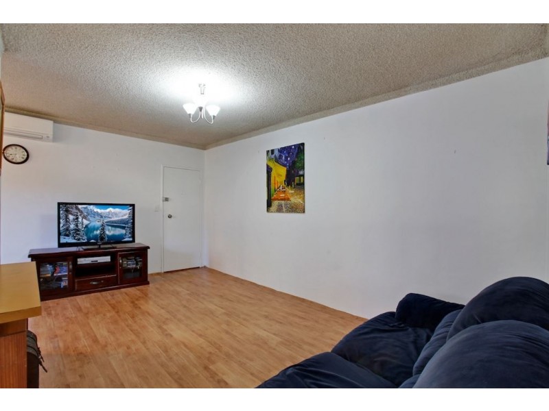 2/1 Lavinia Place, Ambarvale NSW 2560