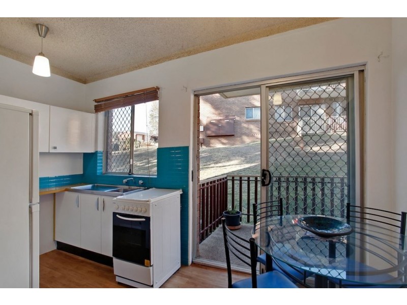 2/1 Lavinia Place, Ambarvale NSW 2560