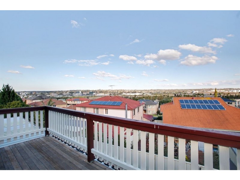 32 Blair Athol Drive, Blair Athol NSW 2560