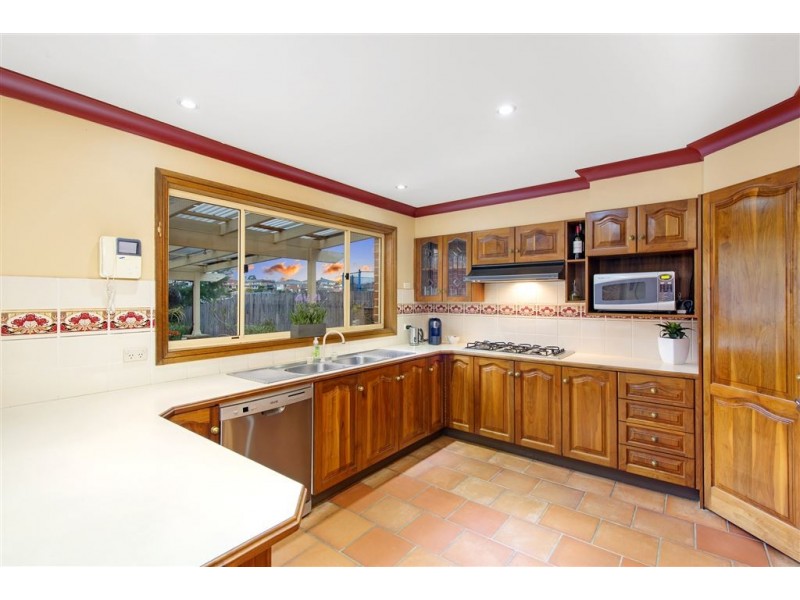 31 Nepean Towers Avenue, Glen Alpine NSW 2560