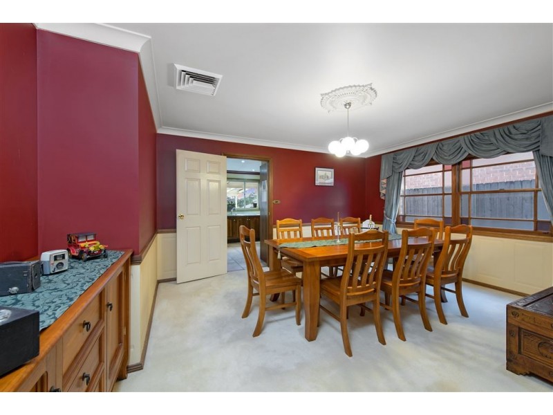 31 Nepean Towers Avenue, Glen Alpine NSW 2560