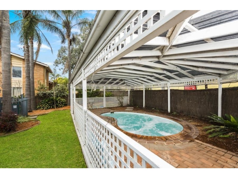 63 Fern Avenue, Bradbury NSW 2560