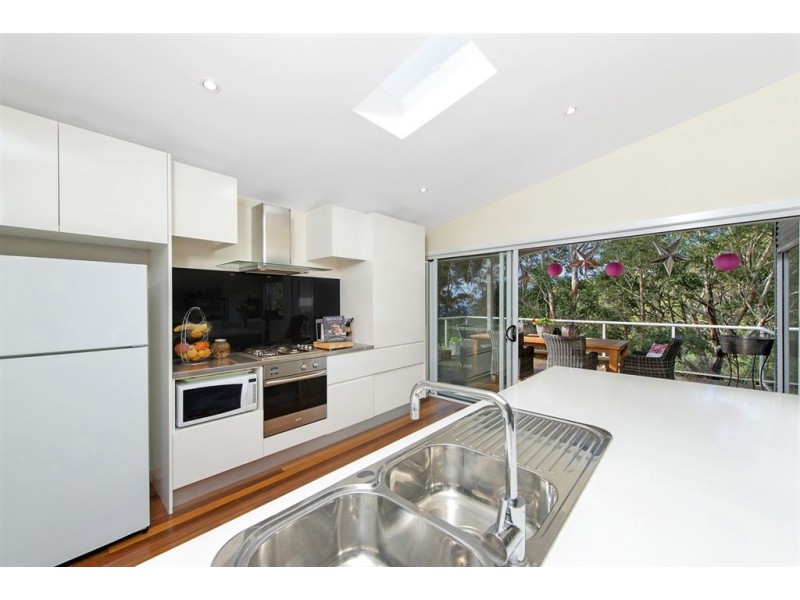 9 Sturt Place, Bulli NSW 2516