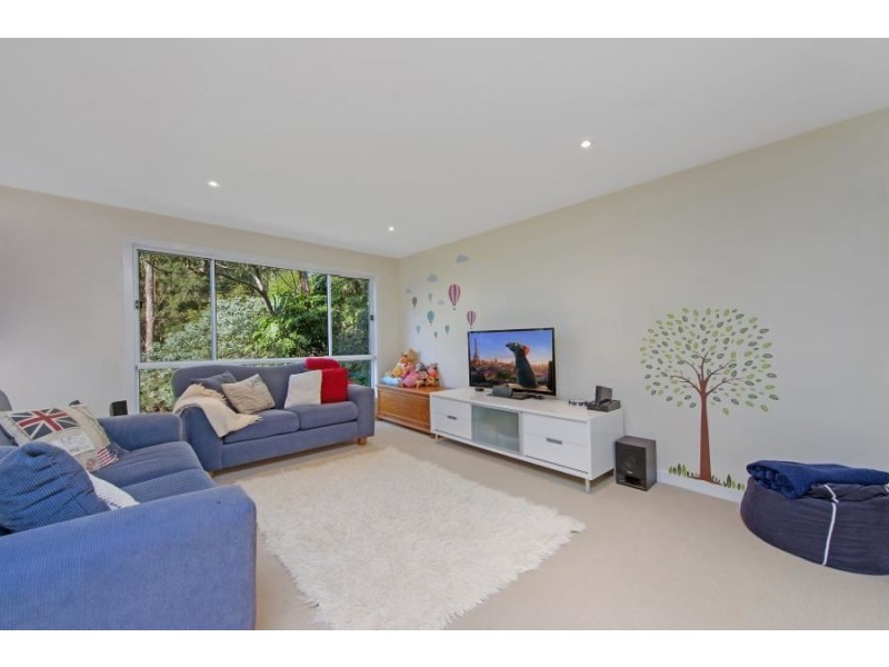 9 Sturt Place, Bulli NSW 2516