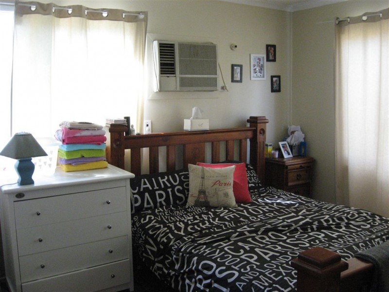 5 Jacaranda Avenue, Bradbury NSW 2560