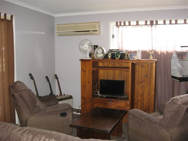 5 Jacaranda Avenue, Bradbury NSW 2560