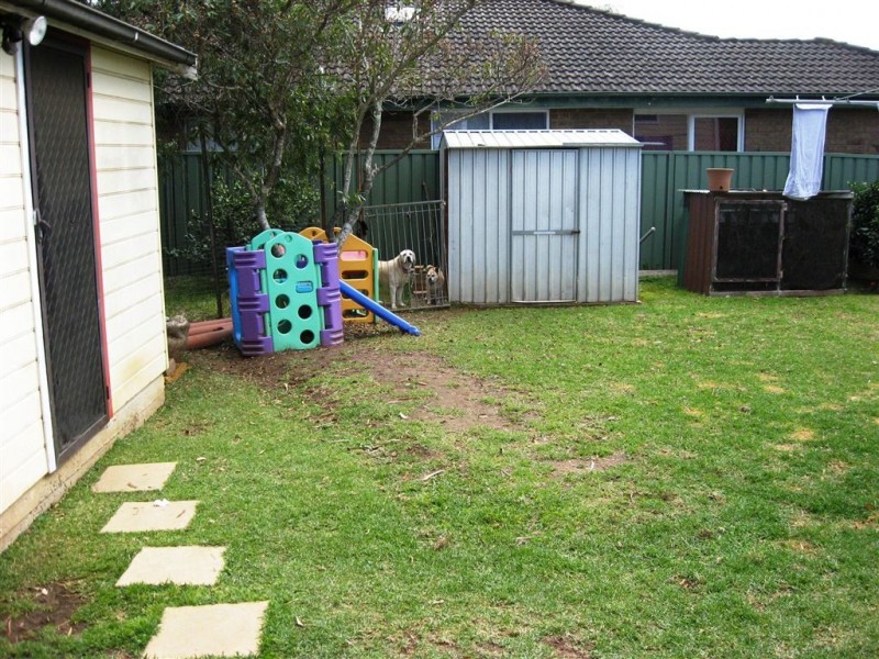 5 Jacaranda Avenue, Bradbury NSW 2560