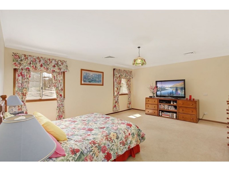 71 Mount Huon Cicuit, Glen Alpine NSW 2560