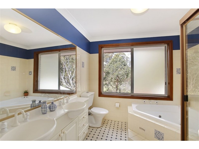 71 Mount Huon Cicuit, Glen Alpine NSW 2560