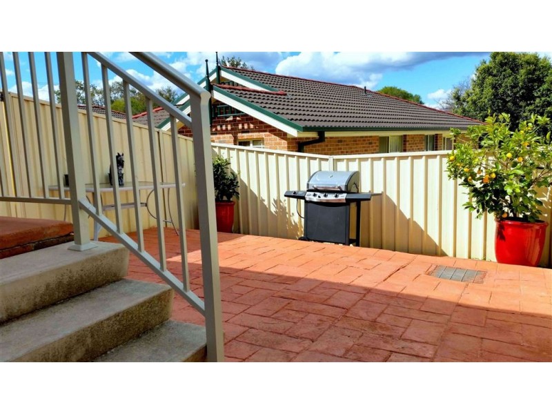 6/50 Julius Road, Rosemeadow NSW 2560