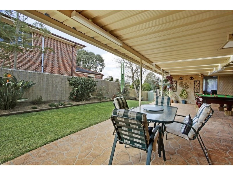 211 Englorie Park Drive, Glen Alpine NSW 2560