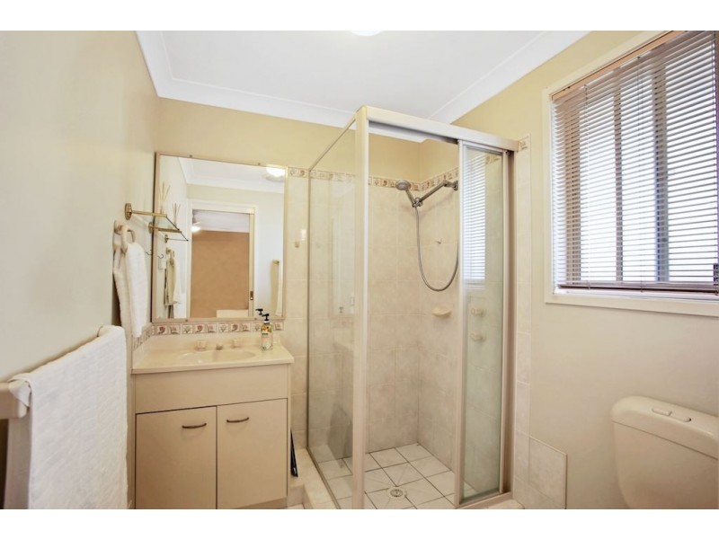 211 Englorie Park Drive, Glen Alpine NSW 2560