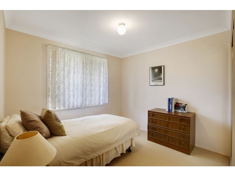 211 Englorie Park Drive, Glen Alpine NSW 2560